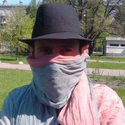 Да по фигу!!! 33 on My World.