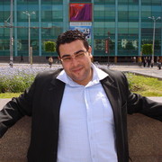 riad mohamad on My World.